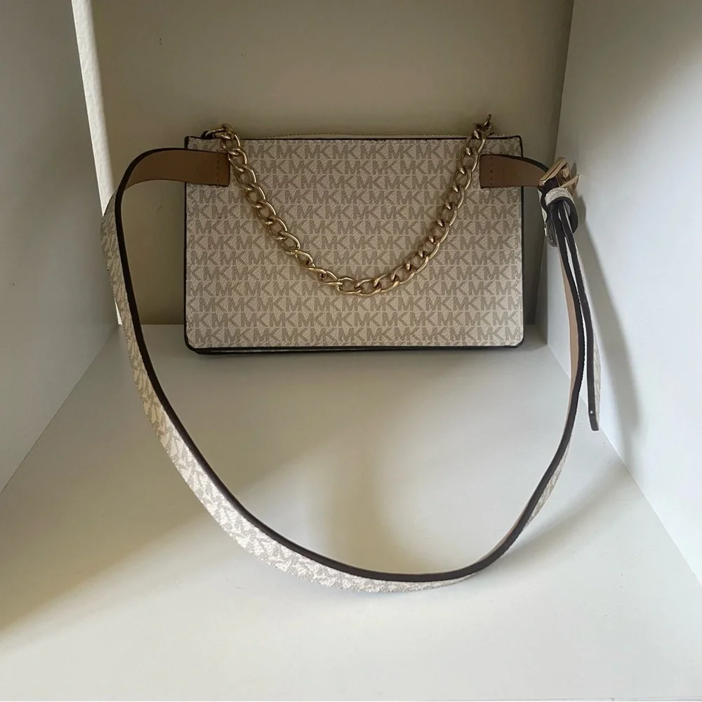 Michael Kors Fanny Pack Belt Bag with Chain Closure fall purse